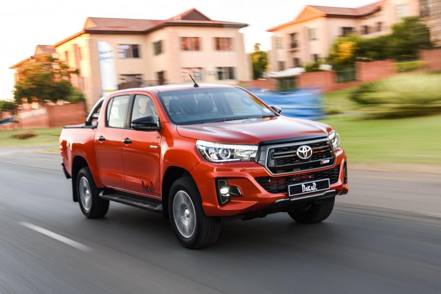  Toyota Hilux Dakar Double Cab 2018 года  (ZA) (фото 24 из 40)